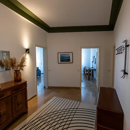 Domus Magnolia In Centro Apartment Como