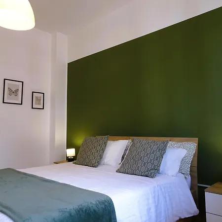 Apartment Domus Magnolia In Centro