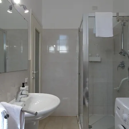 Domus Magnolia In Centro Apartment